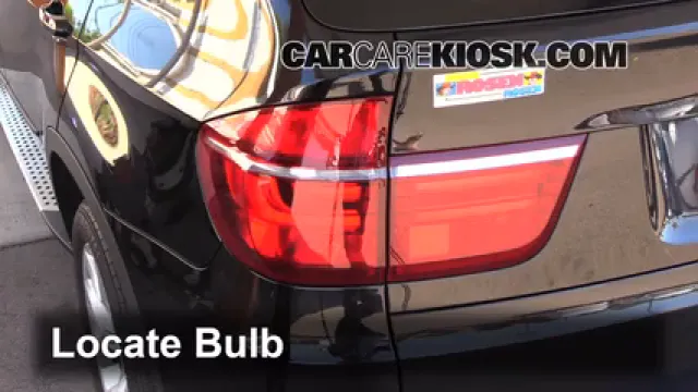 2013 BMW X5 xDrive35i 3.0L 6 Cyl. Turbo Lights Tail Light (replace bulb)